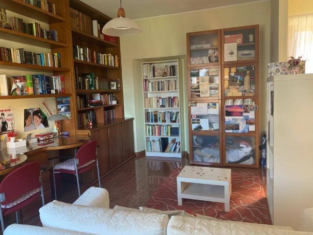 Villa Indipendente in vendita a Gambolò, Lombardia
