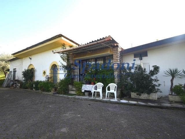 Villa Indipendente in vendita a Larciano, Larciano - Castello