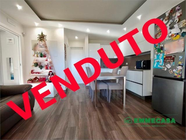 Villa Indipendente in vendita a Valenzano San Lorenzo, Puglia