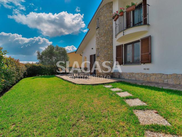 Villa Indipendente in vendita a Villanova, Bernareggio