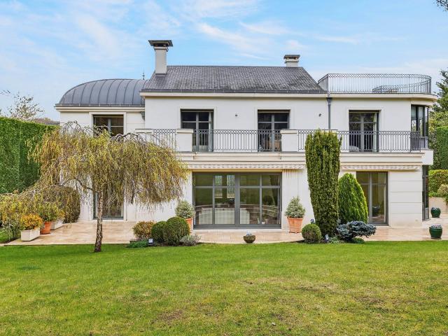 Maison vente à Boulogne-Billancourt, Ville-d'avray
