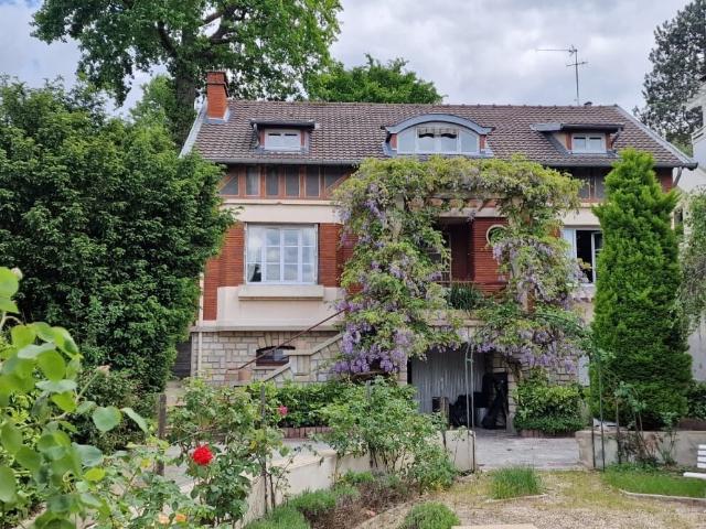 Maison vente à Boulogne-Billancourt, Ville-d'avray