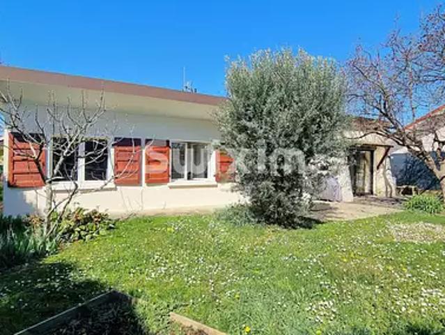 Maison vente à Saint-Julien-en-Genevois, Ville-la-grand