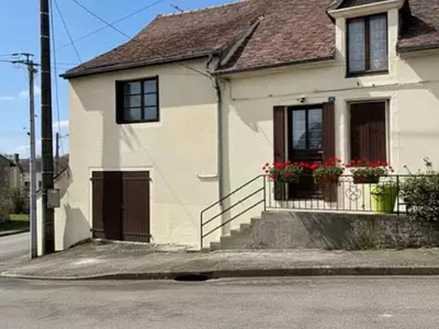Maison vente à Nevers, Ville-langy