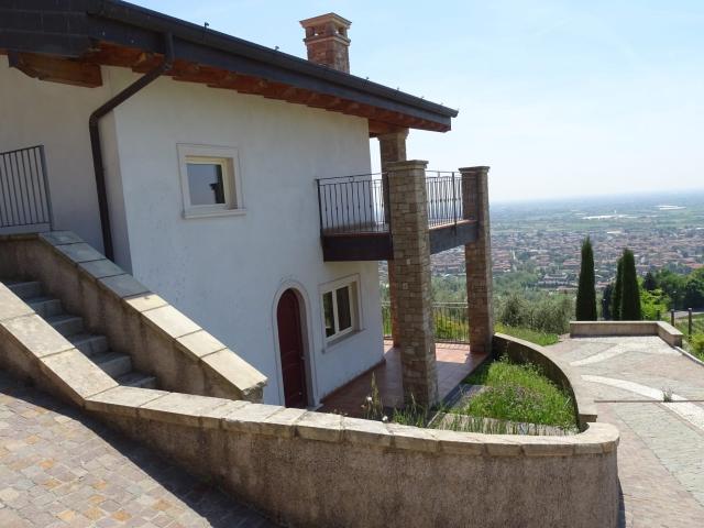 Casa in vendita a San Pantaleone, Grumello del Monte