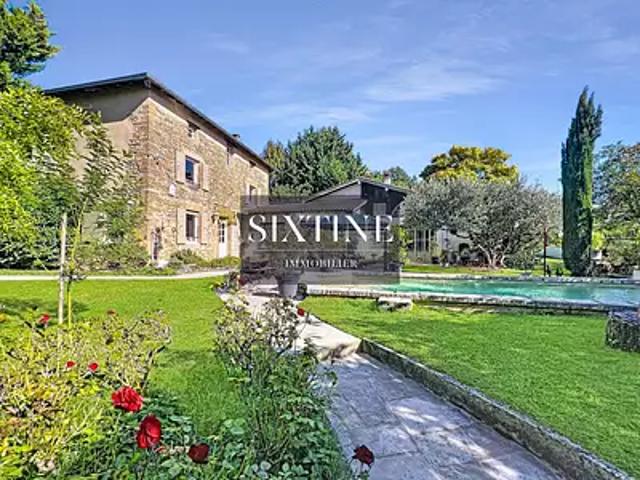 Maison vente à Vienne, Ville-sous-anjou