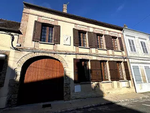 Maison vente à Sens, Villeneuve-la-guyard