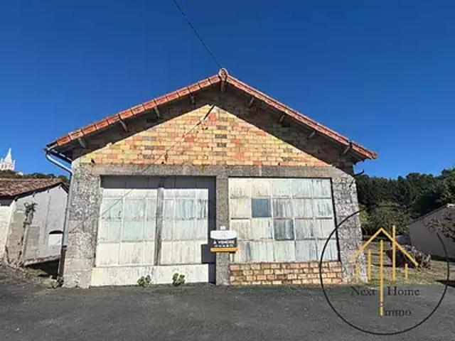Garage vente à Villebois-Lavalette, Charente