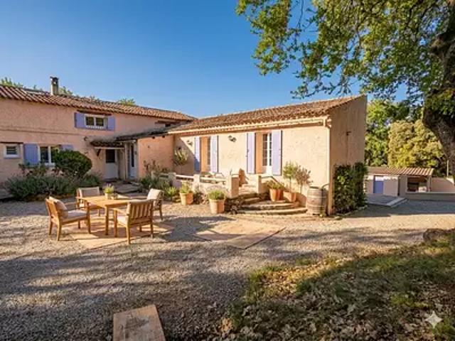 Maison vente à Brignoles, Villecroze