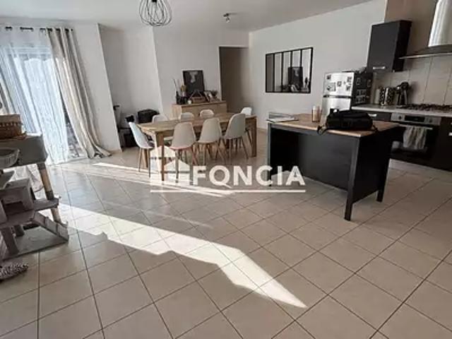 Maison vente à La Rochelle, Villedoux
