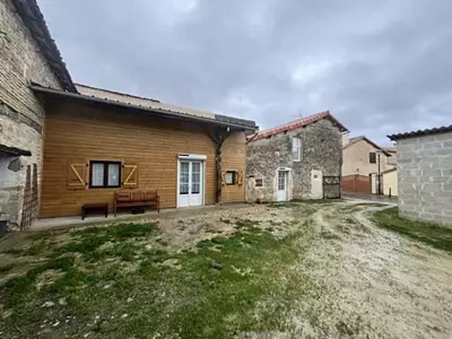 Maison vente à Confolens, Villefagnan