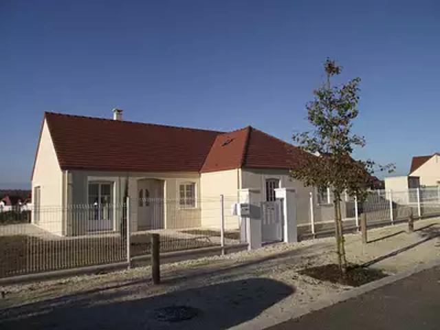 Maison location à Auxerre, Villefargeau