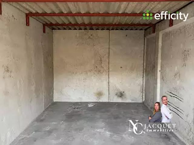 Garage vente à Villefranche-sur-Saône, Rhône