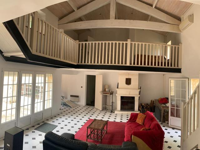 Maison vente à Libourne, Villegouge