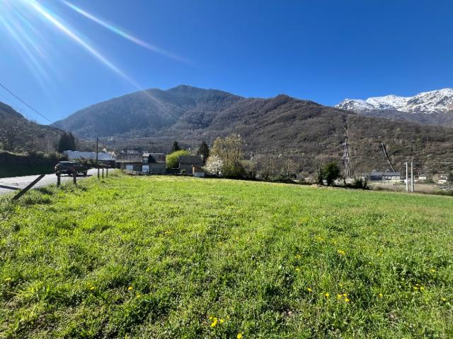 Terrain vente à Argelès-Gazost, Villelongue