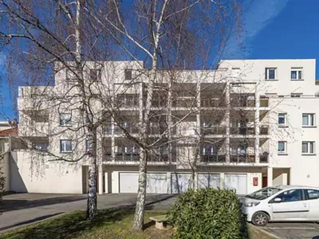Garage vente à Le Raincy, Villemomble