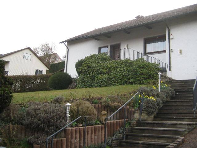 Haus kaufen in Hofgarten, Wertheim