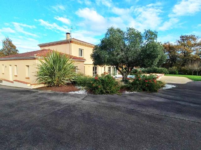 Villa vente à Mont-de-Marsan, Villeneuve-de-marsan