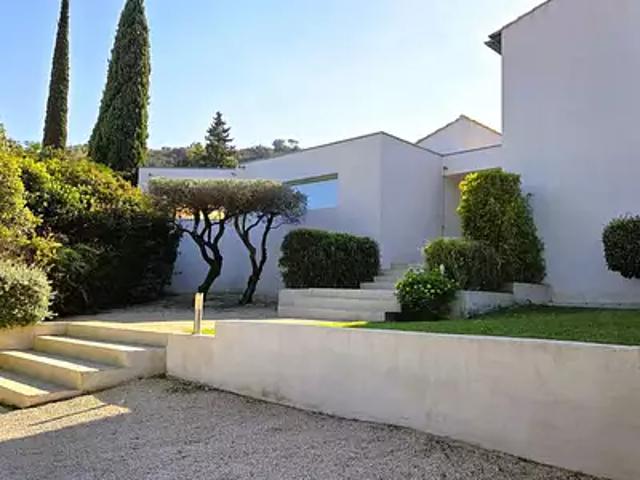 Maison vente à Nîmes, Villeneuve-lès-avignon