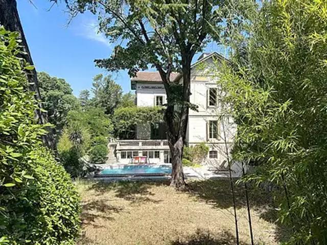 Maison vente à Nîmes, Villeneuve-lès-avignon