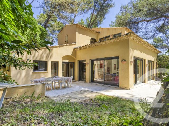 Maison vente à Villeneuve-lès-Avignon, Gard