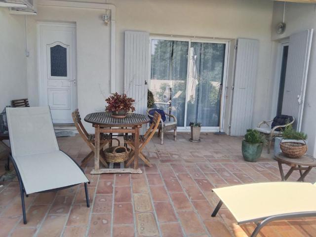 Maison vente à Nîmes, Villeneuve-lès-avignon