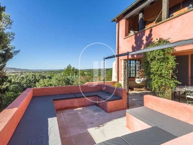 Maison vente à Villeneuve Centre, Villeneuve-lès-Avignon