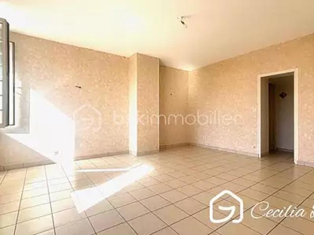 Appartement vente à Sens, Villeneuve-sur-yonne