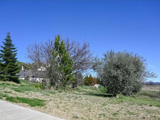 Terrain vente à Forcalquier, Provence-Alpes-Côte d'Azur