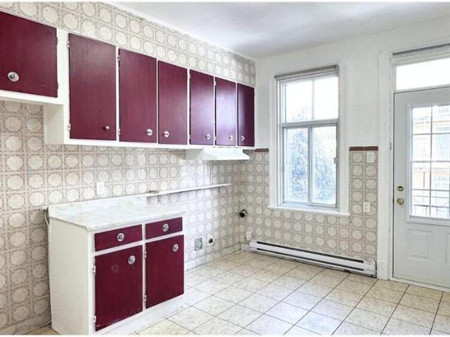 Apartment for rent in St. Leonard's, Quebec
