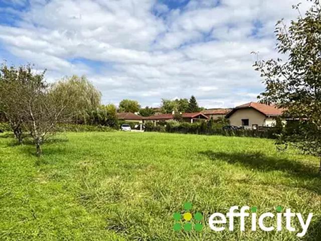 Terrain vente à Bourg-en-Bresse, Villereversure
