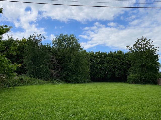 Terrain vente à Compiègne, Villeselve