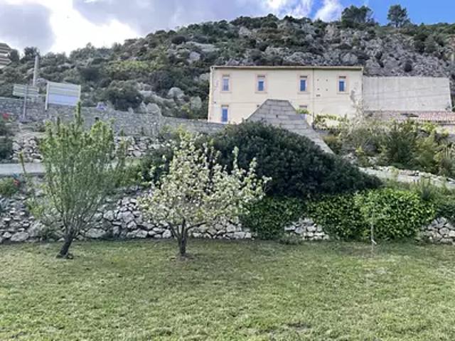 Maison vente à Narbonne, Villesèque-des-corbières