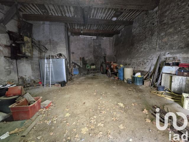 Garage vente à Narbonne, Villesèque-des-corbières