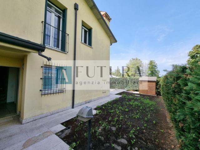 Villa Indipendente in affitto a Vicenza, Veneto