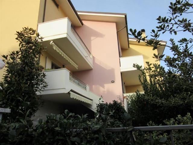 Villa Indipendente in vendita a Mosciano Sant'angelo, Abruzzo