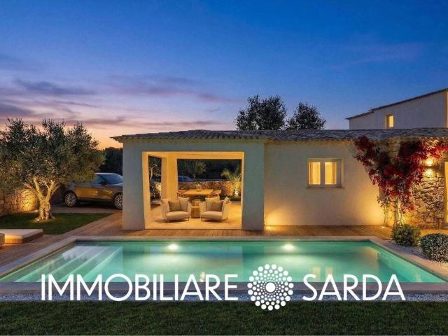 Villa Schiera in vendita a Porto San Paolo, Sardigna/Sardegna