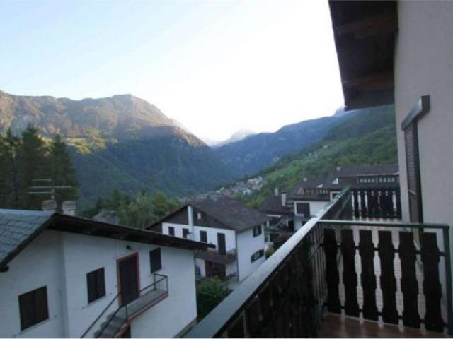 Villa Indipendente in vendita a Caspoggio, Lombardia