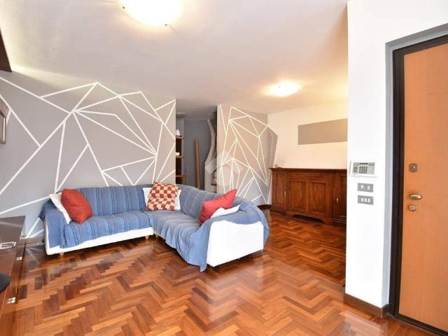 Villa Schiera in vendita a Rovagnasco, Segrate