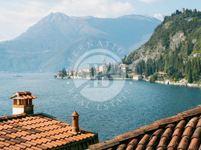 Villa Schiera in vendita a Varenna, Lombardia