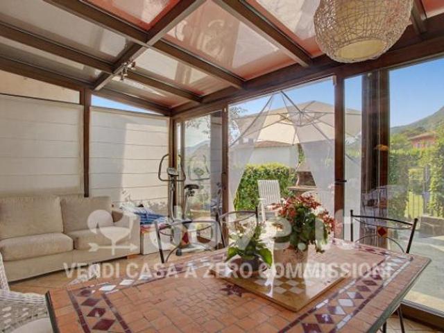 Villa Indipendente in vendita a Comunità Montana del Piambello, Brusimpiano