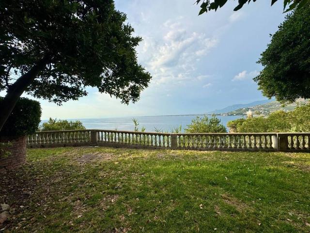 Villa Schiera in vendita a Borgo Medievale, Agropoli