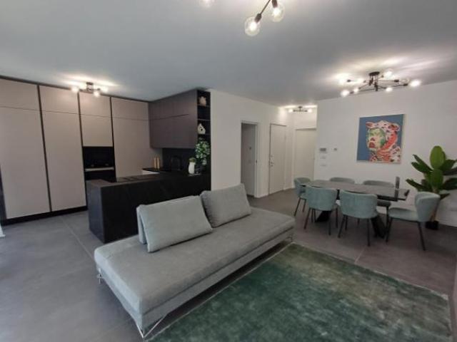 Villa Indipendente in vendita a Unione delle Terre d'Argine, Carpi