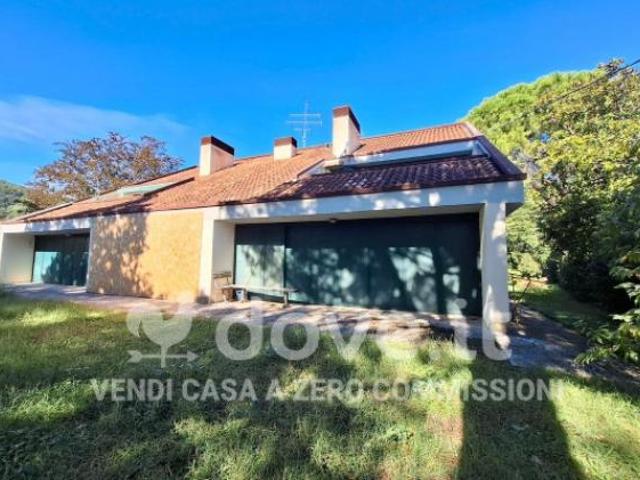 Villa Indipendente in vendita a Vallefoglia, Marche