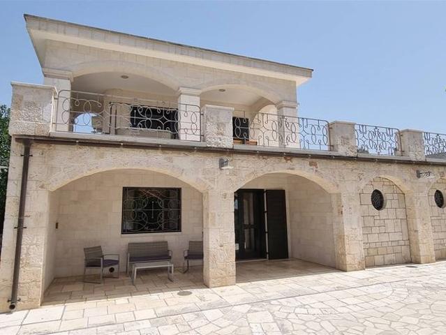 Villa Schiera in vendita a Puglia, Brindisi