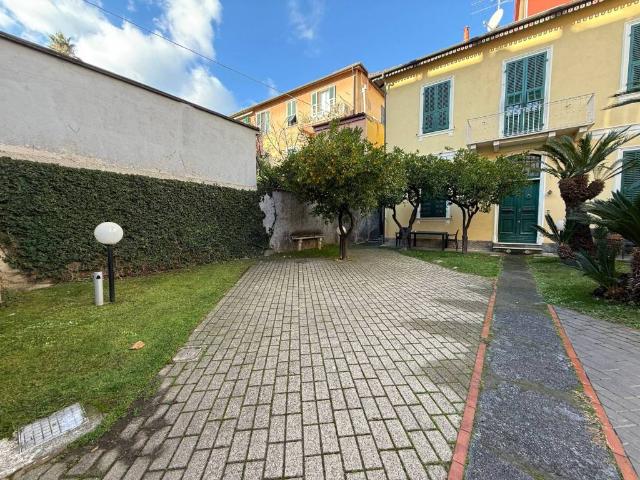 Villa Indipendente in affitto a Alassio, Liguria