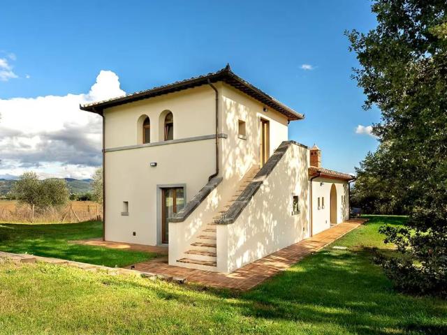 Villa Schiera in affitto a Arezzo