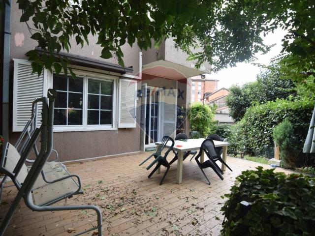 Villa Schiera in affitto a Moncucco, Brugherio