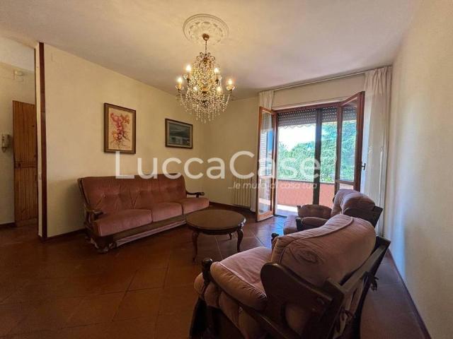 Villa Schiera in affitto a Capannori, Toscana