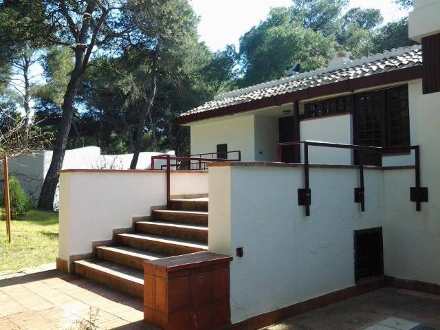 Villa Schiera in affitto a Puglia, Taranto